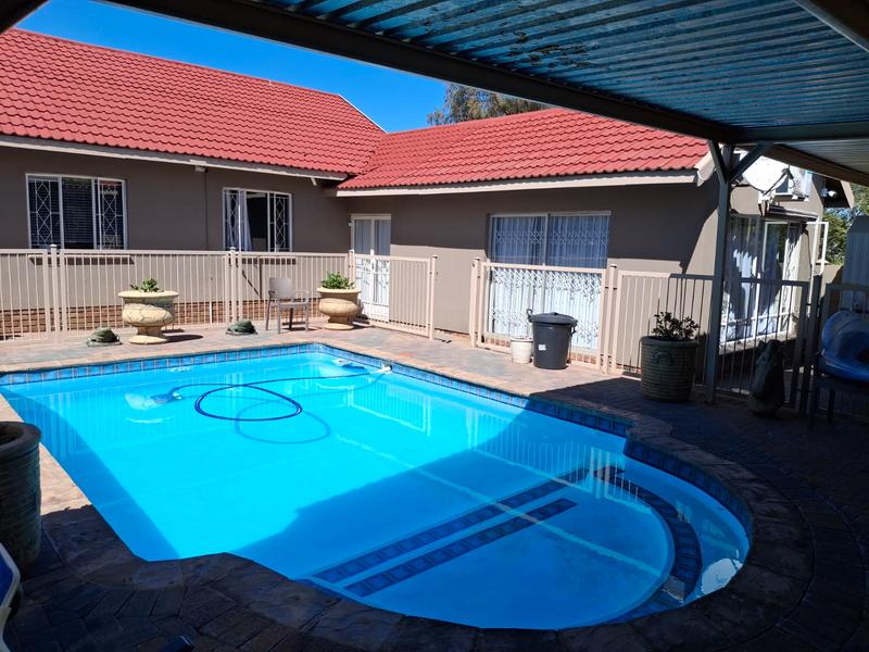 3 Bedroom Property for Sale in Sasolburg Ext 11 Free State